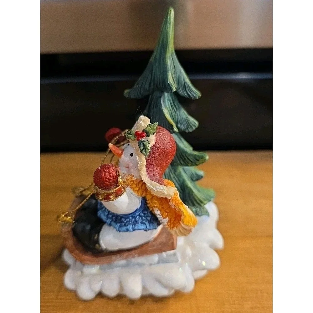 Home Interiors Christmas Whimsical Snowmen Sledding Figurines set of 3 resin 5